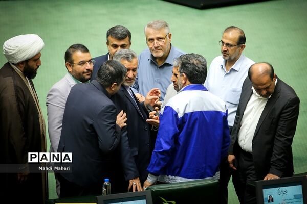 رای اعتماد مجلس به وزیر پیشنهادی جهاد کشاورزی