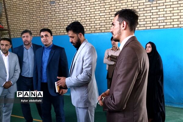 بازدید مسئولان اداره‌‌کل آموزش‌و‌پرورش شهرستان‌های استان تهران از سالن ورزشی و فرهنگی فرزانگان شهرستان قرچک
