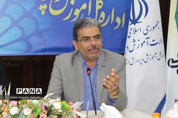 نشست هم‌اندیشی تشکل‌های دانش‌آموزی استان بوشهر