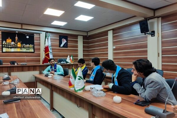نشست نمایندگان مجلس دانش‌آموزی قطب شهید‌هاشمی‌نژاد استان خراسان رضوی