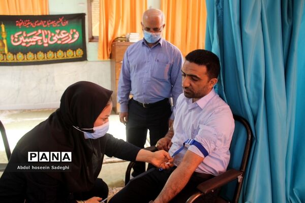 غربالگری دیابت و کلسترول خون  در اداره کل آموزش و پرورش استان بوشهر
