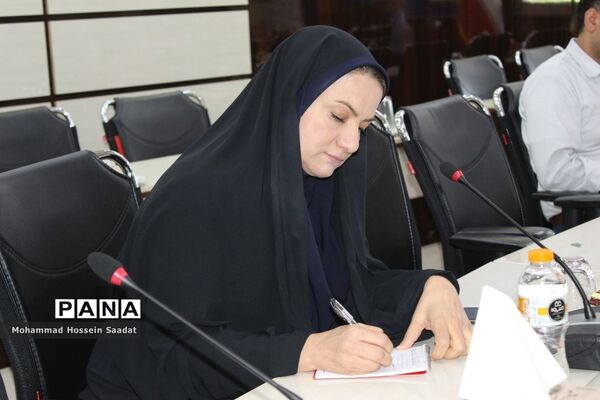 جلسه آموزش کار‌گروه‌های رسیدگی به اعتراضات رتبه‌بندی  استان بوشهر
