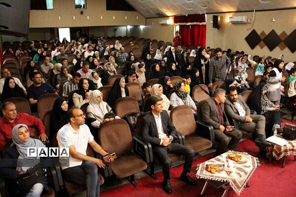 اختتامیه جشنواره کتابخوانی با عنوان کتابخوان کوچک در کانون فرهنگی تربیتی استانی سمیه شهرری