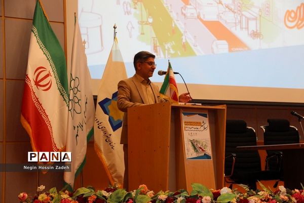 چهارمین نشست مجمع کمیسیون‌های معماری و شهرسازی شهرهای استان تهران در اسلامشهر