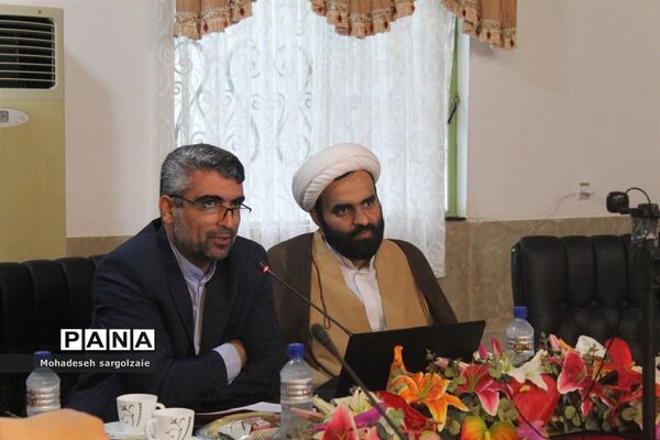 نشست معاونان پرورشی و تربیت‌بدنی شهرستان مناطق مازندران