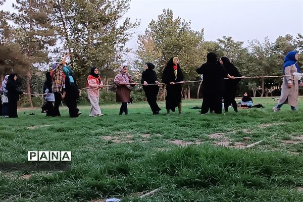 اوقات فراغت زیارت اولی‌های دختر با برنامه‌های فرهنگی و ورزشی  سپری شد