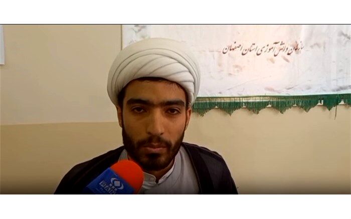آزمون گروه سرود پسران سازمان دانش‌آموزی شهرضا برگزار شد/ فیلم