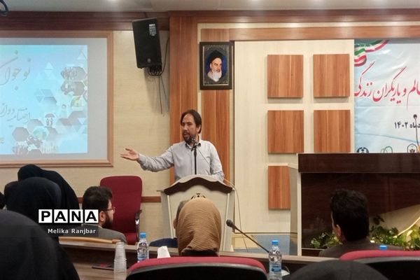 اختتامیه دوازدهمین دوره جشنواره نوجوان سالم ویژه دختران دانش‌آموز در قم