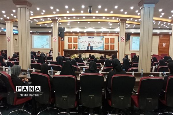 اختتامیه دوازدهمین دوره جشنواره نوجوان سالم ویژه دختران دانش‌آموز در قم