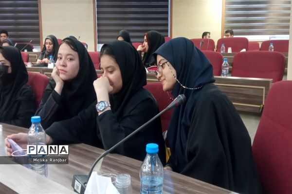 اختتامیه دوازدهمین دوره جشنواره نوجوان سالم ویژه دختران دانش‌آموز در قم