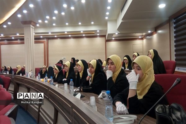 اختتامیه دوازدهمین دوره جشنواره نوجوان سالم ویژه دختران دانش‌آموز در قم