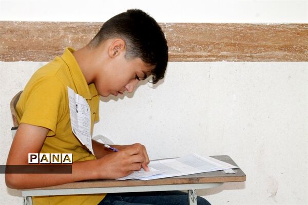 برگزاری آزمون مدارس سمپاد( استعدادهای درخشان) پایه هفتم دانش آموزان شهرستان کلات