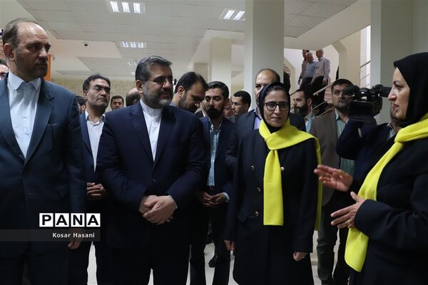 بزرگترین کتابخانه استاندارد آذربایجان شرقی به بهره‌برداری رسید