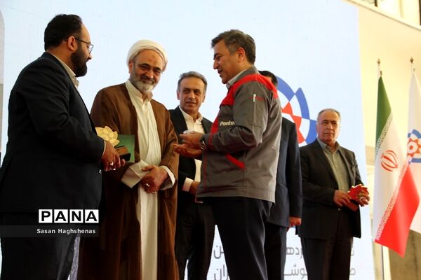 نخستین گردهمایی فعالان صنعت نوشت‌ افزار ایران در نمایشگاه شهرآفتاب