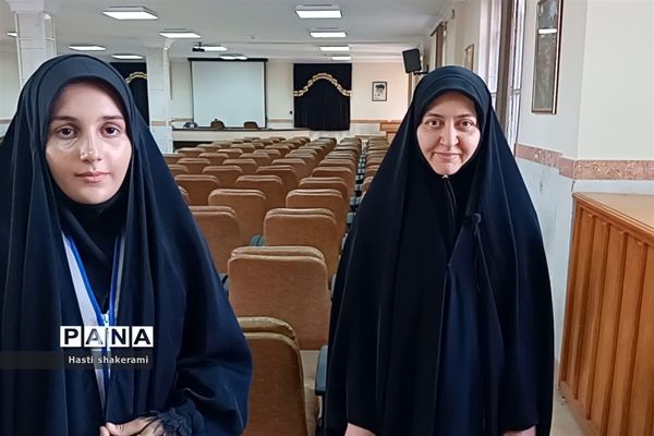 حضور رئیس سازمان پرورش استعدادهای درخشان کشور میان اولیای دانش‌آموزان داوطلب آزمون تیزهوشان