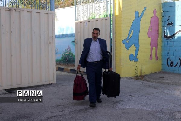 اعزام دانش‌آموزان دختر زیارت اولی  استان بوشهر به مشهد مقدس -۲