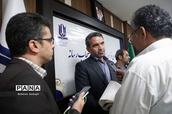 نشست خبری رئیس سازمان مدارس و مراکز غیر دولتی و توسعه مشارکت های مردمی