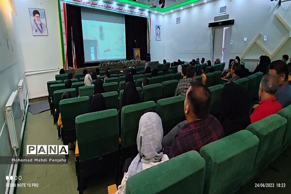 افتتاحیه کلاس‌های اوقات فراغت کانون فرهنگی و تربیتی لقمان در کاشمر