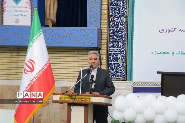 همایش 5 هزار نفری فرهنگیان با رویکرد جهاد تبیین در ارومیه