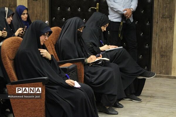 نشست خبری رئیس کل دادگستری و مسئولان قضایی استان قم