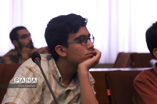 نشست تخصصی جوانان و حکمرانی نو