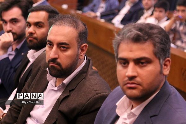 نشست تخصصی جوانان و حکمرانی نو