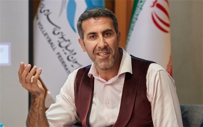 بهنام محمودی: والیبال ایران در آمریکا باید حداقل دو بازی را ببرد؛ باید در بازی‌های آسیایی قهرمان شویم و به المپیک صعود کنیم