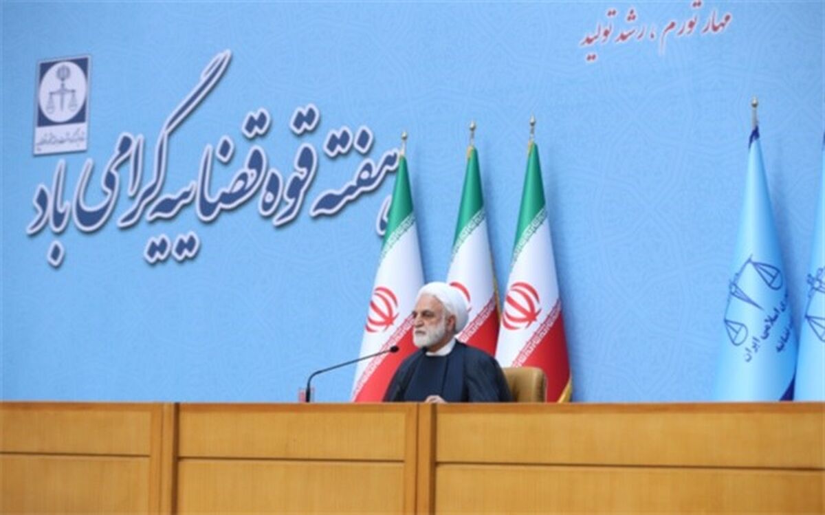 رئیس قوه قضاییه: سال گذشته ۹۸ هزار نفر بعد از عفو رهبری آزاد شدند