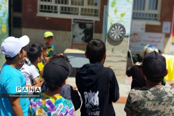 ویژه‌برنامه روز جهانی مبارزه با مواد مخدر در مدرسه ابوعلی‌سینا شهرستان فیروزکوه