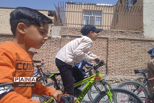برگزاری همایش بزرگ دوچرخه‌سواری در شهرستان بن