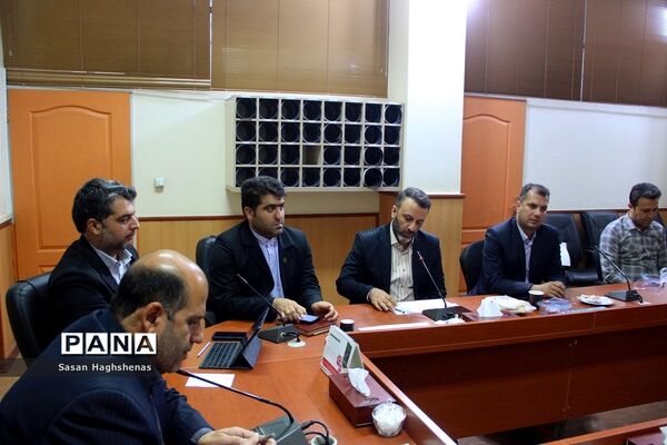 جلسه ستاد شاهد و امور ایثارگران آموزش و پرورش اسلامشهر