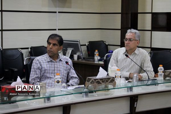 نشست مدیرکل آموزش و پرورش استان بوشهر با حوزه معاون پرورشی و فرهنگی