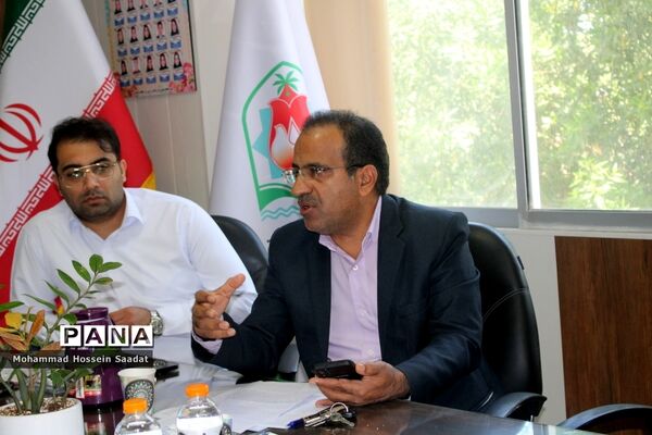 جلسه تدوین اطلس آسیب‌های اجتماعی معاونت پرورشی و فرهنگی اداره‌کل آموزش و پرورش استان بوشهر