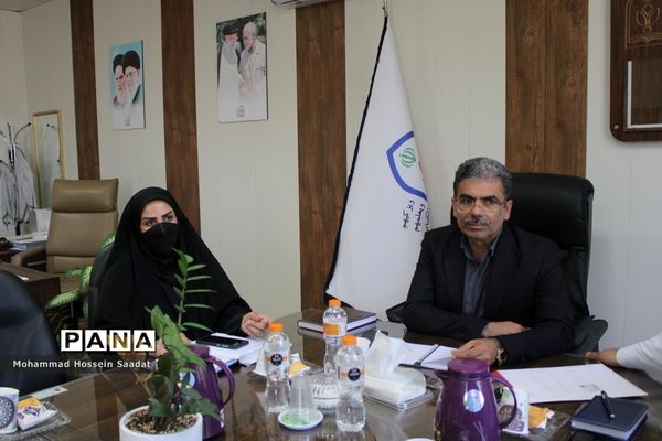 جلسه تدوین اطلس آسیب‌های اجتماعی معاونت پرورشی و فرهنگی اداره‌کل آموزش و پرورش استان بوشهر