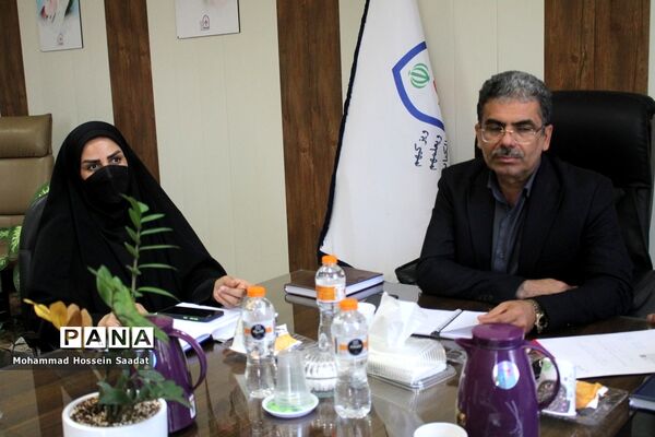 جلسه تدوین اطلس آسیب‌های اجتماعی معاونت پرورشی و فرهنگی اداره‌کل آموزش و پرورش استان بوشهر
