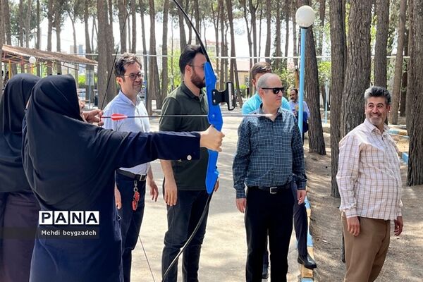 تجلیل از معماران خشت اول در ناحیه 2 بهارستان