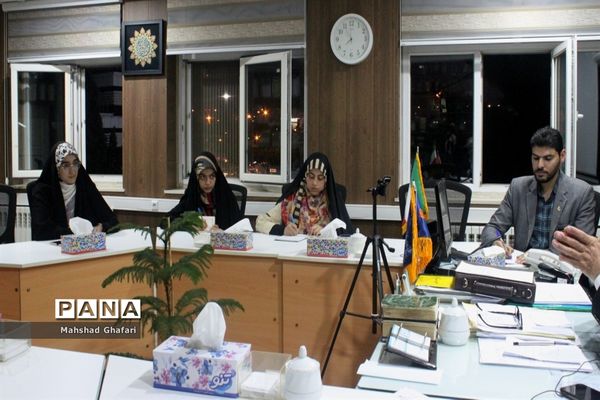 دیدار خبرنگاران پانا با مدیرکل آموزش و پرورش استان مرکزی