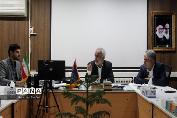 دیدار خبرنگاران پانا با مدیرکل آموزش و پرورش استان مرکزی