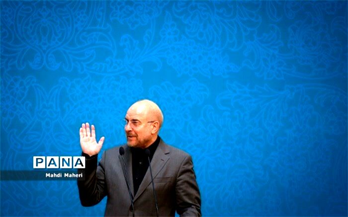 پایه‌های جهاد تبیین، تولید ایده با حفظ زمان‌شناسی است