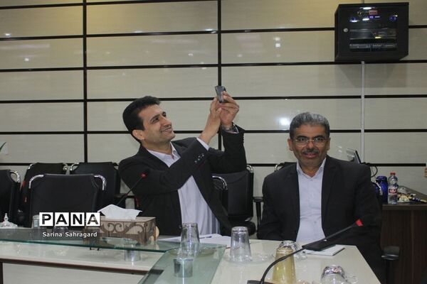 نشست هم‌اندیشی طرح شهید علی محمودوند در بوشهر
