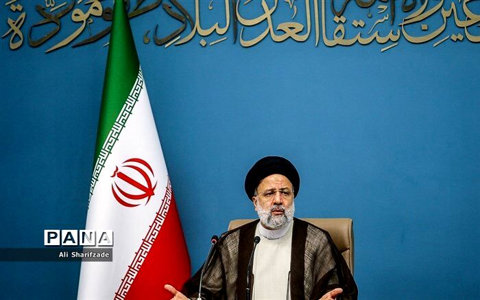 دستور آیت الله رئیسی برای رفع گلایه‌های مردمی درباره کندی اینترنت