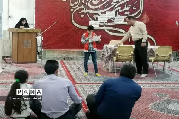 دیدار مردمی مدیرکل آموزش و پرورش فارس در حرم مطهر علی ‌بن حمزه