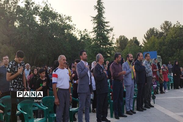 همایش پیاده‌روی دانش‌آموزان اصفهانی به‌مناسبت فر‌ارسیدن عید قربان