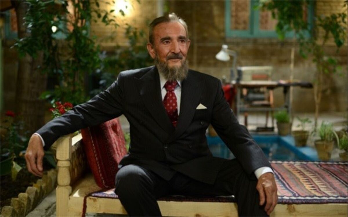 بیوک میرزایی: ساخت مستند از پیشکسوتان رادیو، این هنرمندان را به نسل جوان معرفی می‌کند