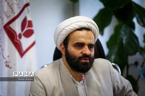 نشست خبری معاون پرورشی و فرهنگی وزیر آموزش و پرورش