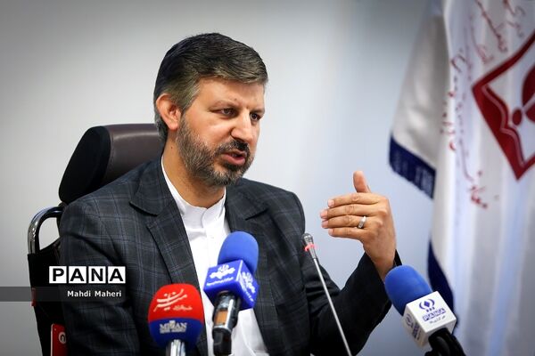 نشست خبری معاون پرورشی و فرهنگی وزیر آموزش و پرورش