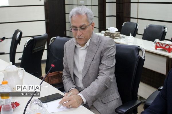 جلسه کار گروه طرح ملی نماد در بوشهر