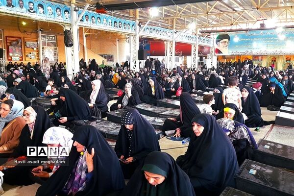 برگزاری دعای عرفه در گلزار شهدای ملارد