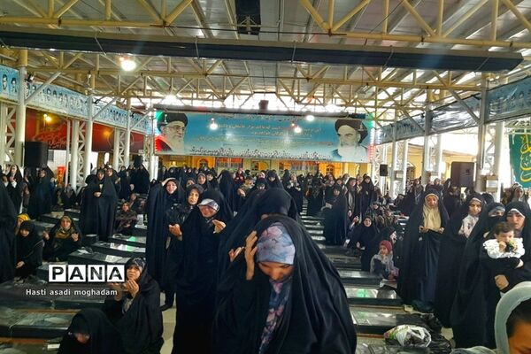 برگزاری دعای عرفه در گلزار شهدای ملارد