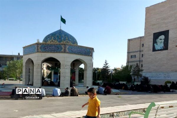 برگزاری مراسم دعای عرفه در دانشگاه آزاد اسلامی شهرستان فیروزکوه